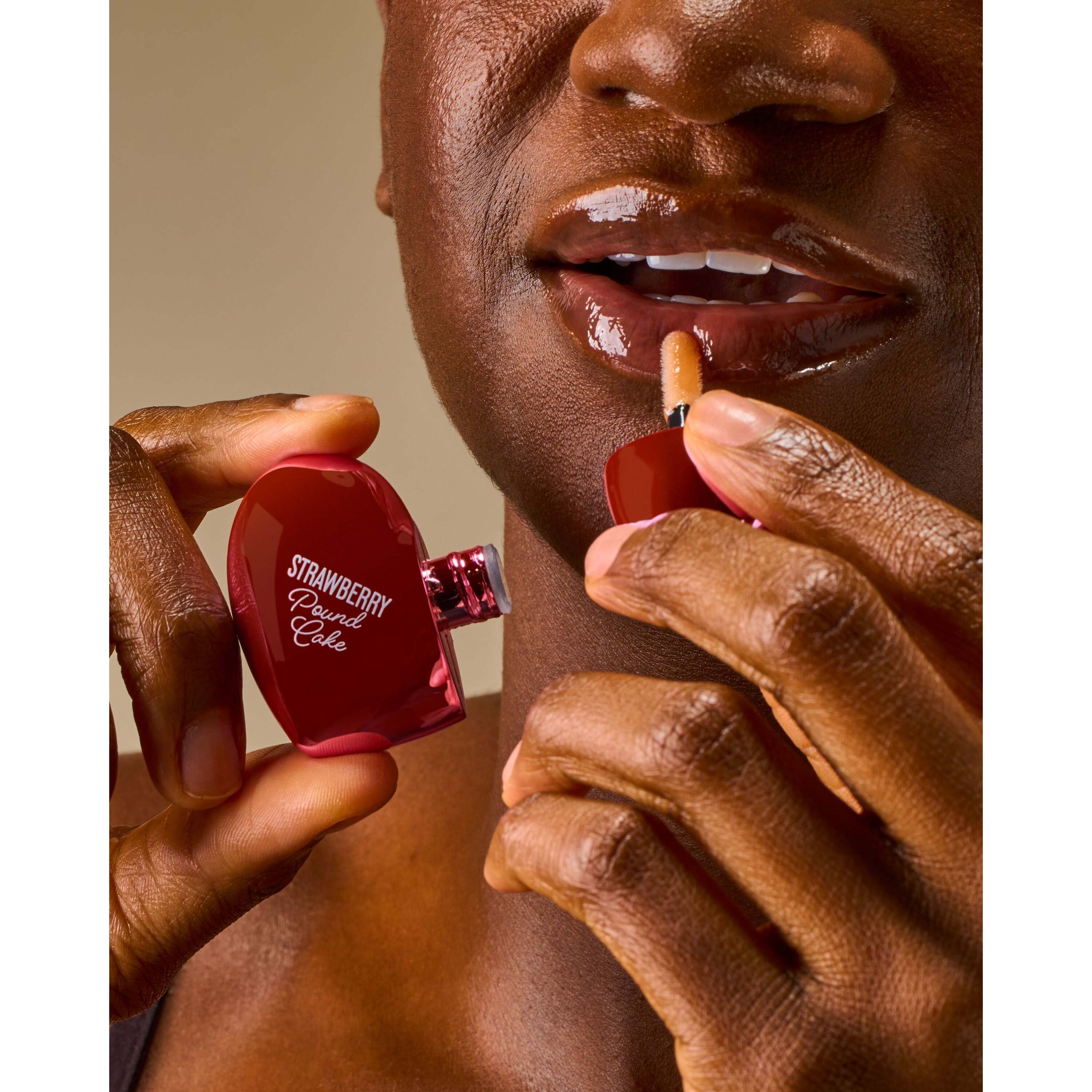 Strawberry Pound Cake Lip Oil - Image 5