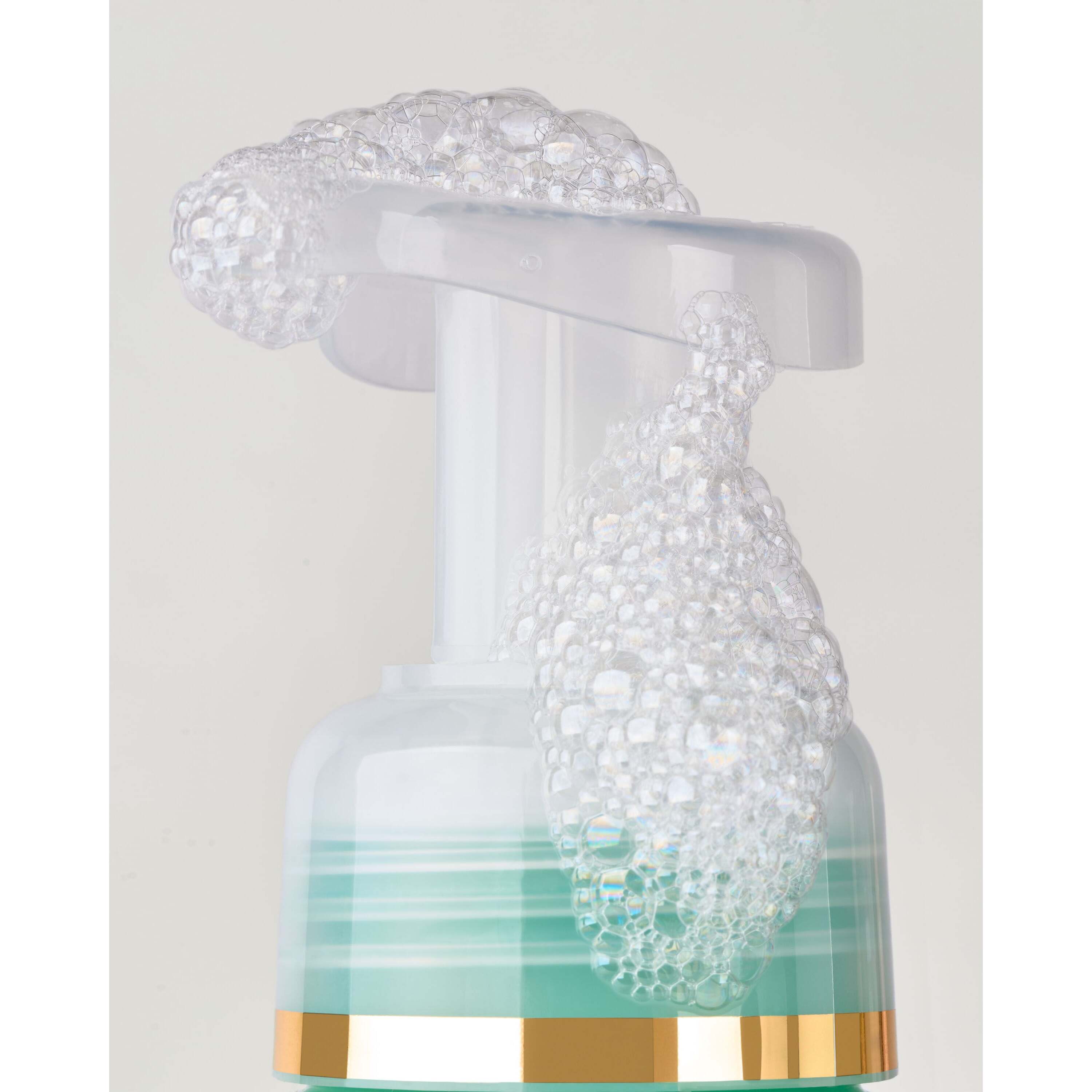 White Tea & Sage Gentle & Clean Foaming Hand Soap - Image 5