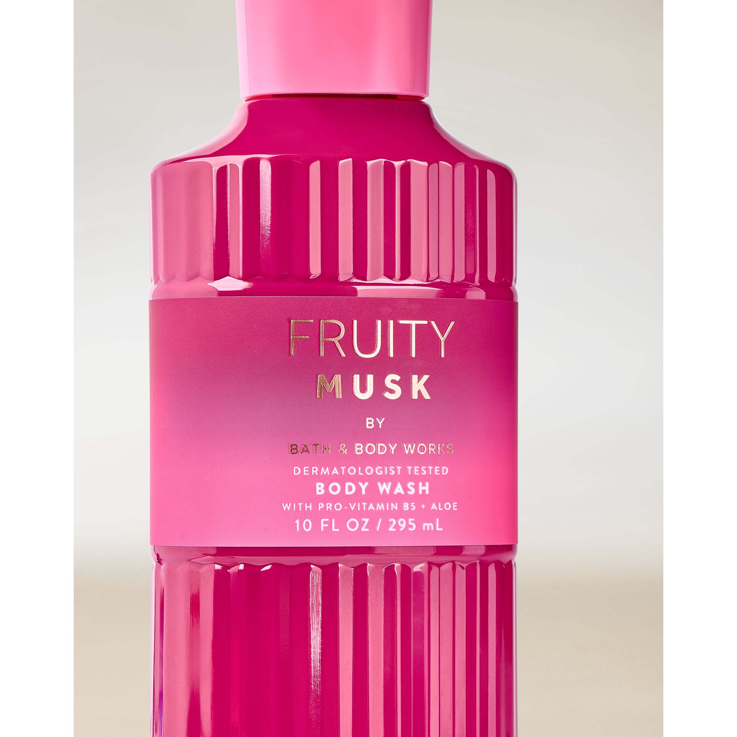 Fruity Musk Body Wash - Image 2