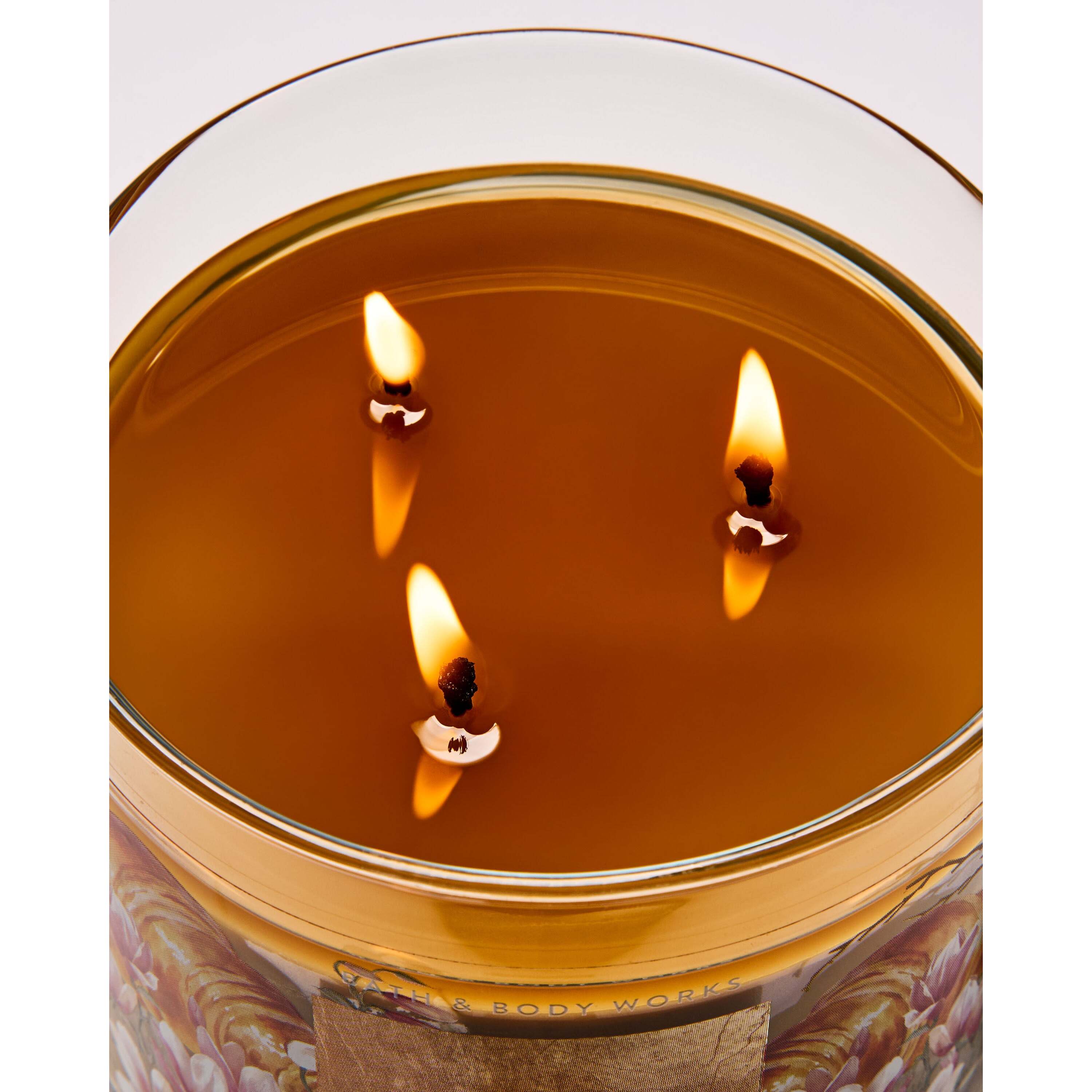 Almond Croissant 3-Wick Candle - Image 5