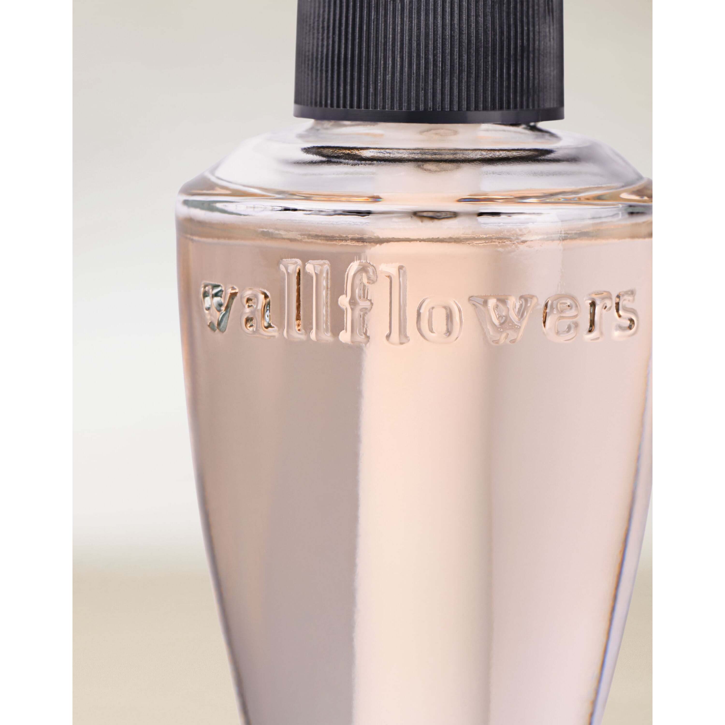 Lowkey Legend Wallflowers Fragrance Refill - Image 2