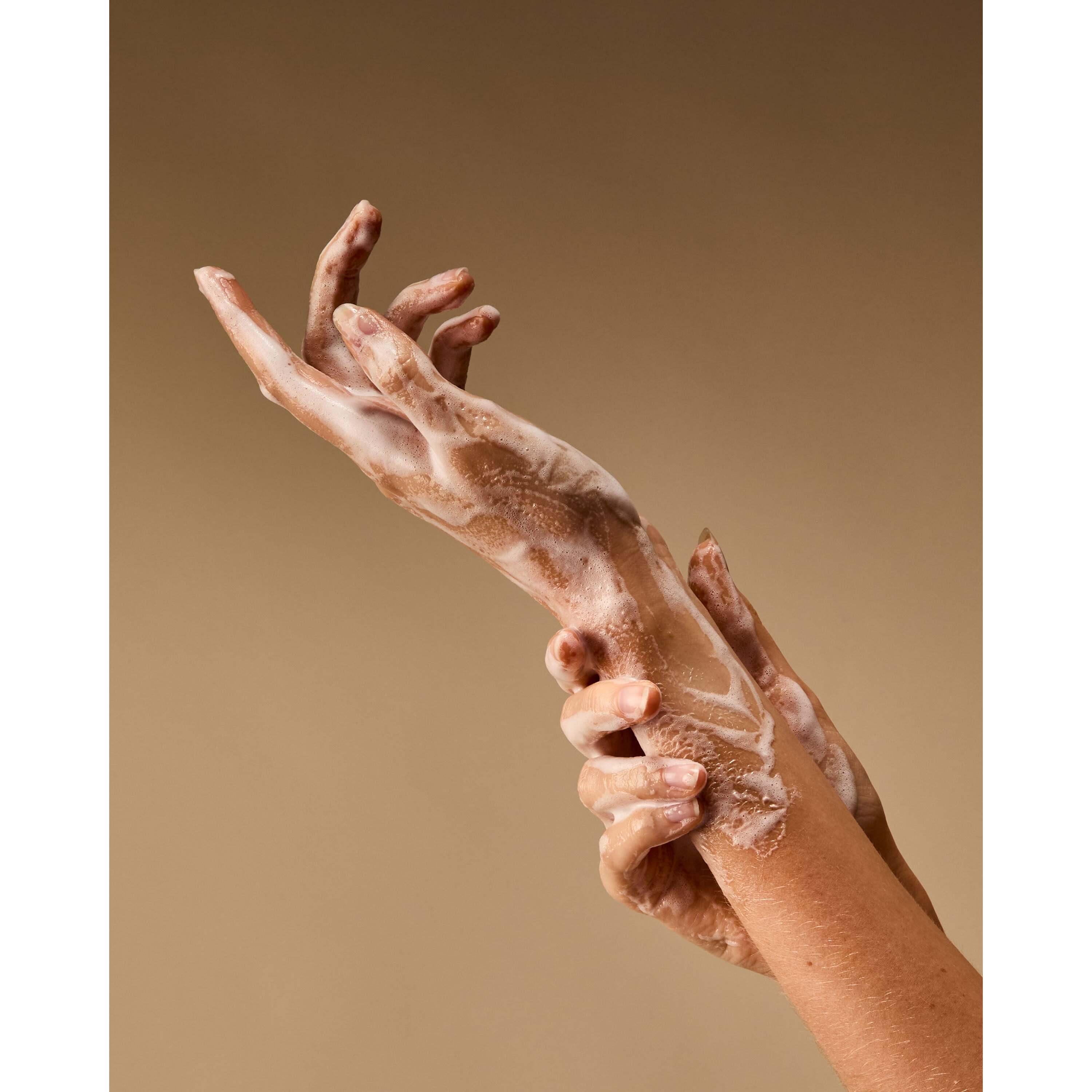 Coconut PiñA Colada Cleansing Gel Hand Soap - Image 6