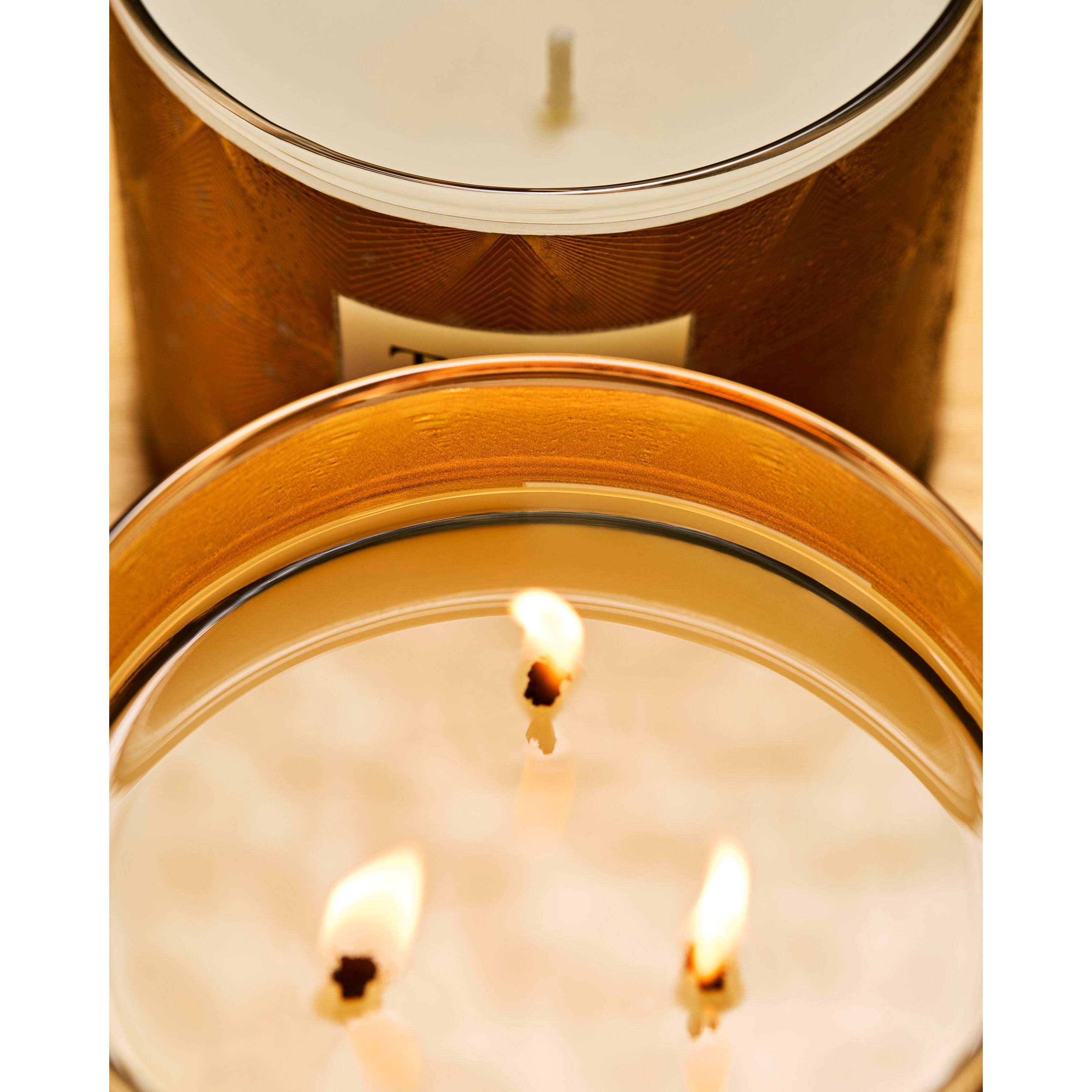 Touch Of Gold 3-Wick Candle - Image 5